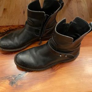 Rag and bone black boots.